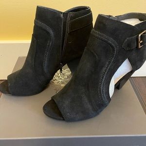 Vince Camuto peep toe sandal